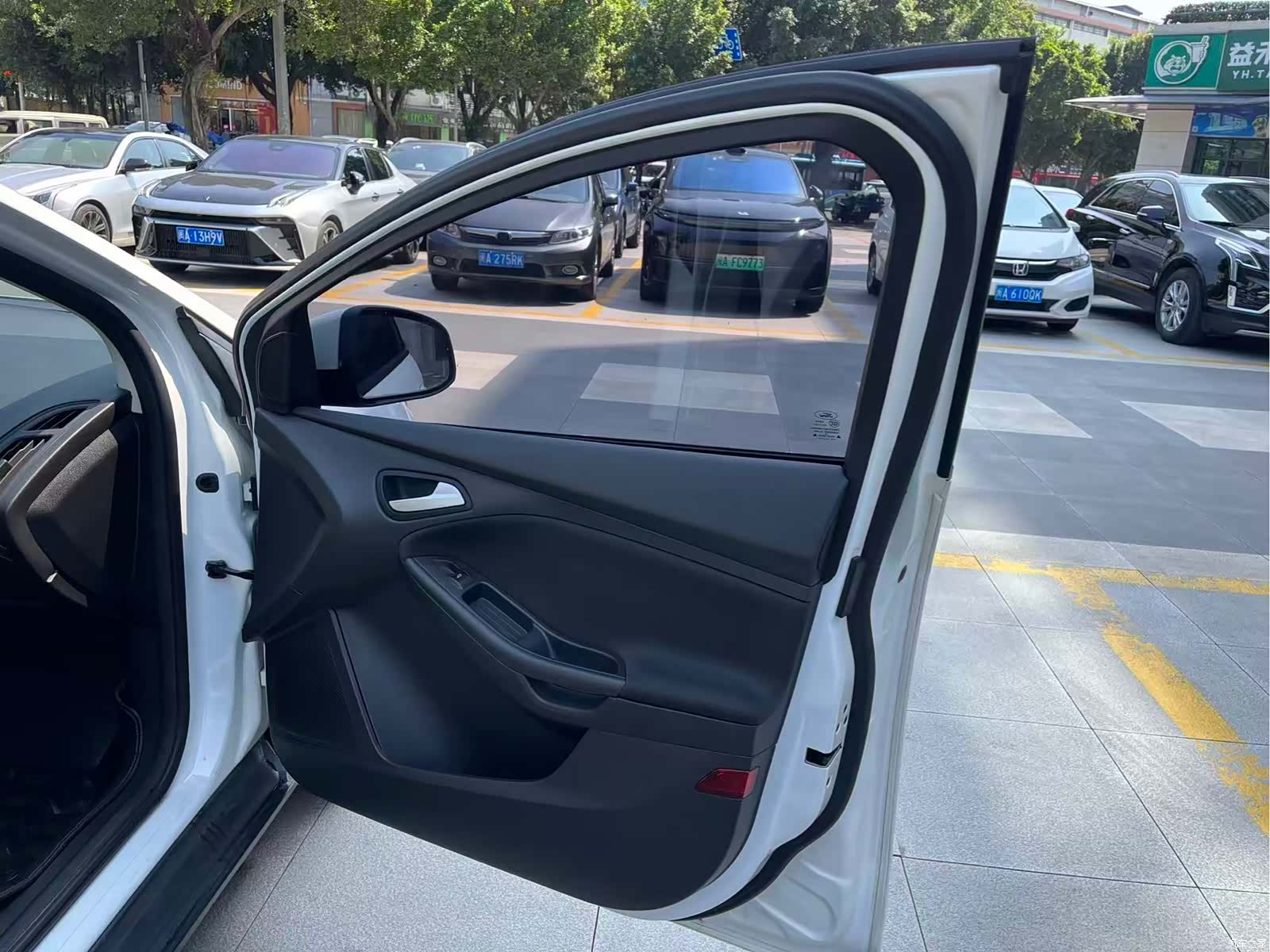 Ford Focus, 2019 27