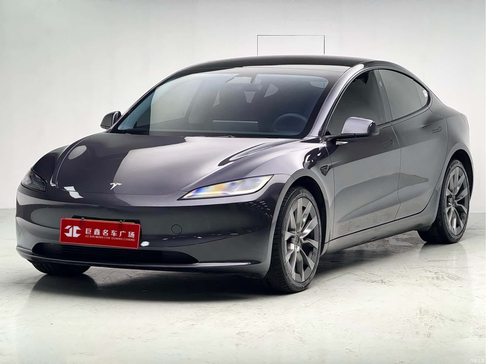Tesla Model 3, 2024 1