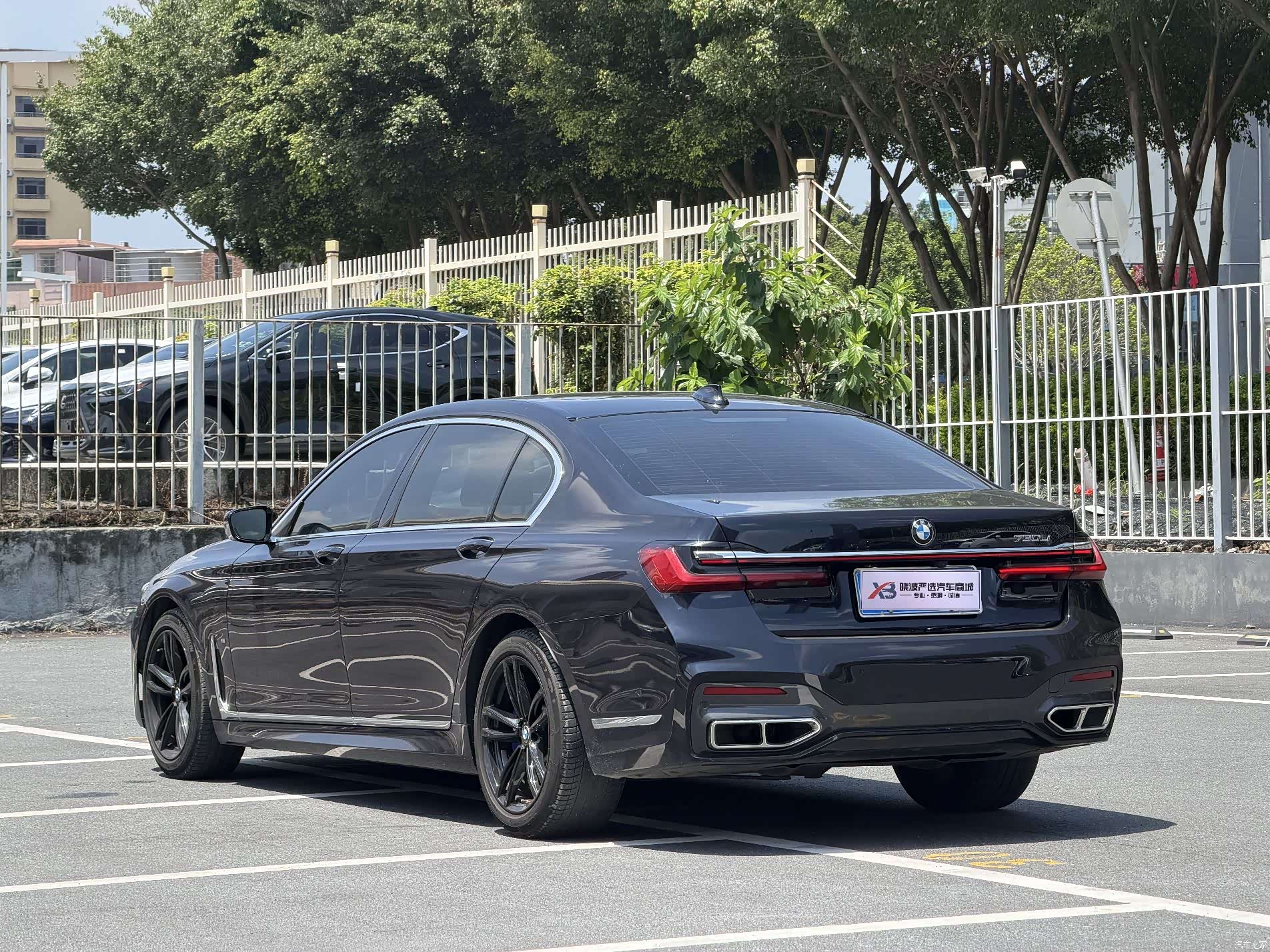 BMW 7 Series, 2019 все фото