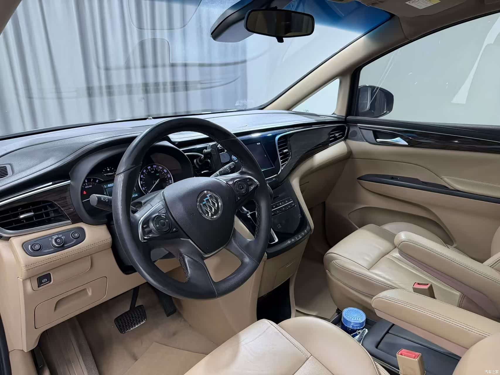 Buick GL8, 2018 4