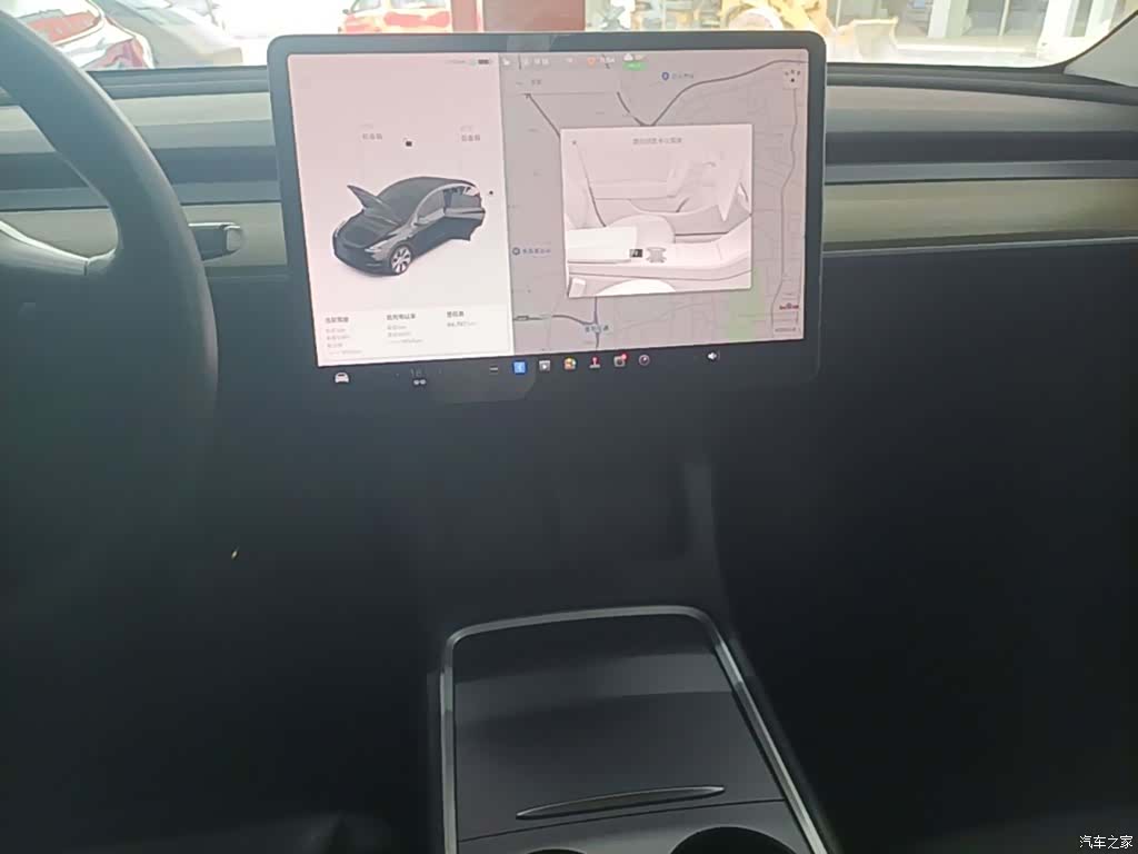 Tesla Model Y, 2022 13