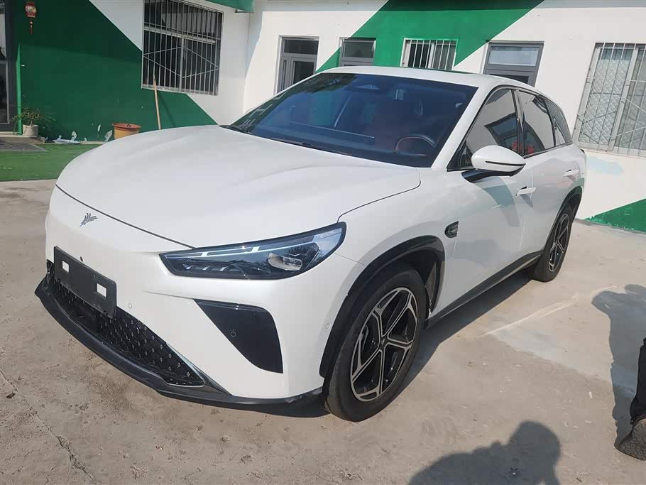 Neta Nezha L