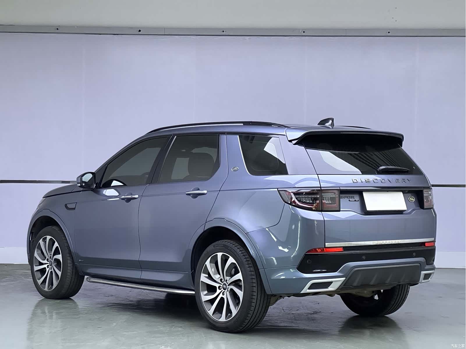 Land Rover Discovery, 2020 4