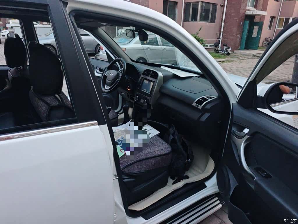 Chery 3, 2015 22