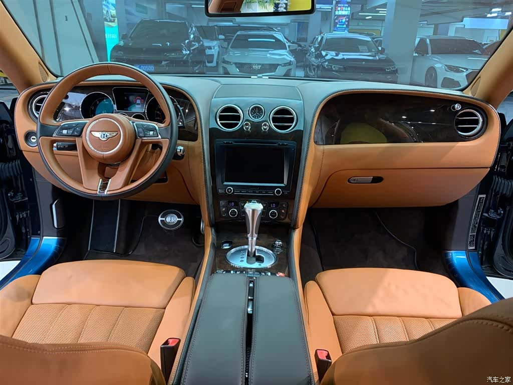 Bentley Flying Spur, 2012 10