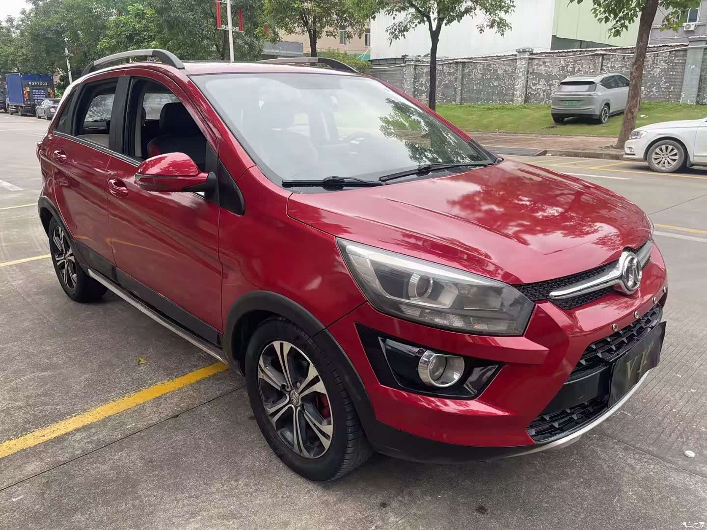 BAIC X25, 2016 3
