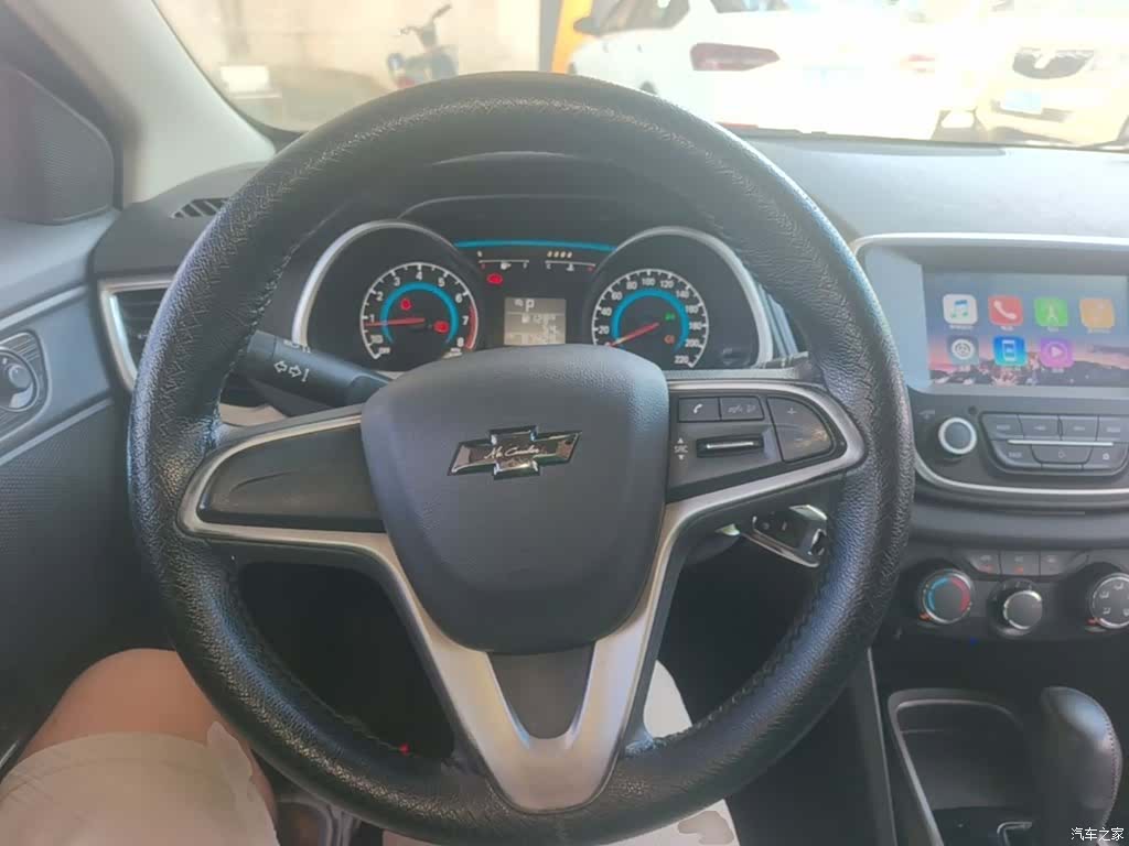 Chevrolet 320, 2019 11