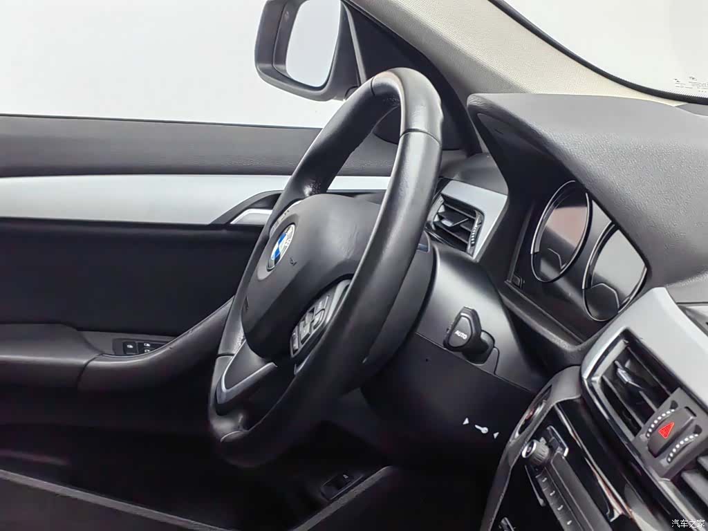 BMW X1, 2019 22