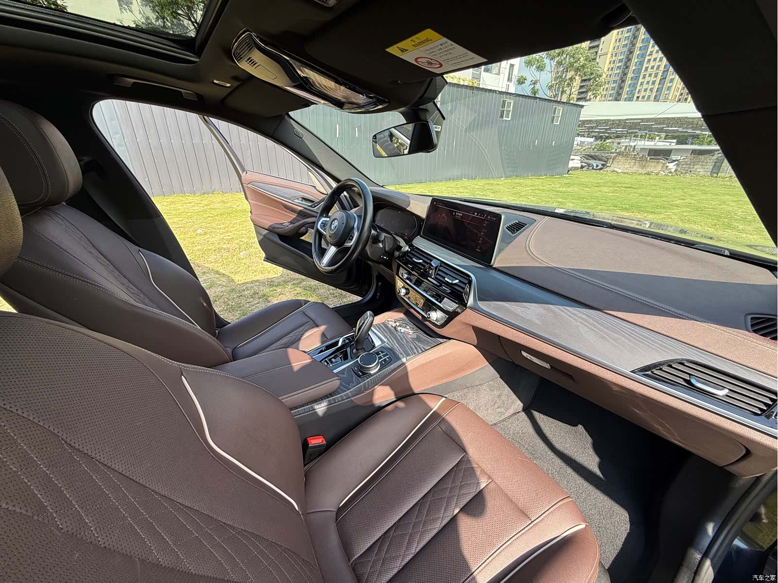 BMW 5 Series, 2021 13