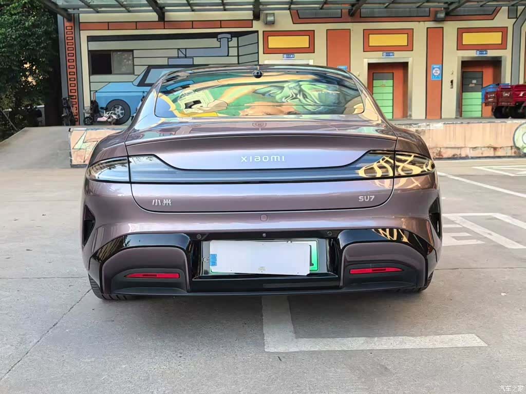 Xiaomi SU7, 2025 18