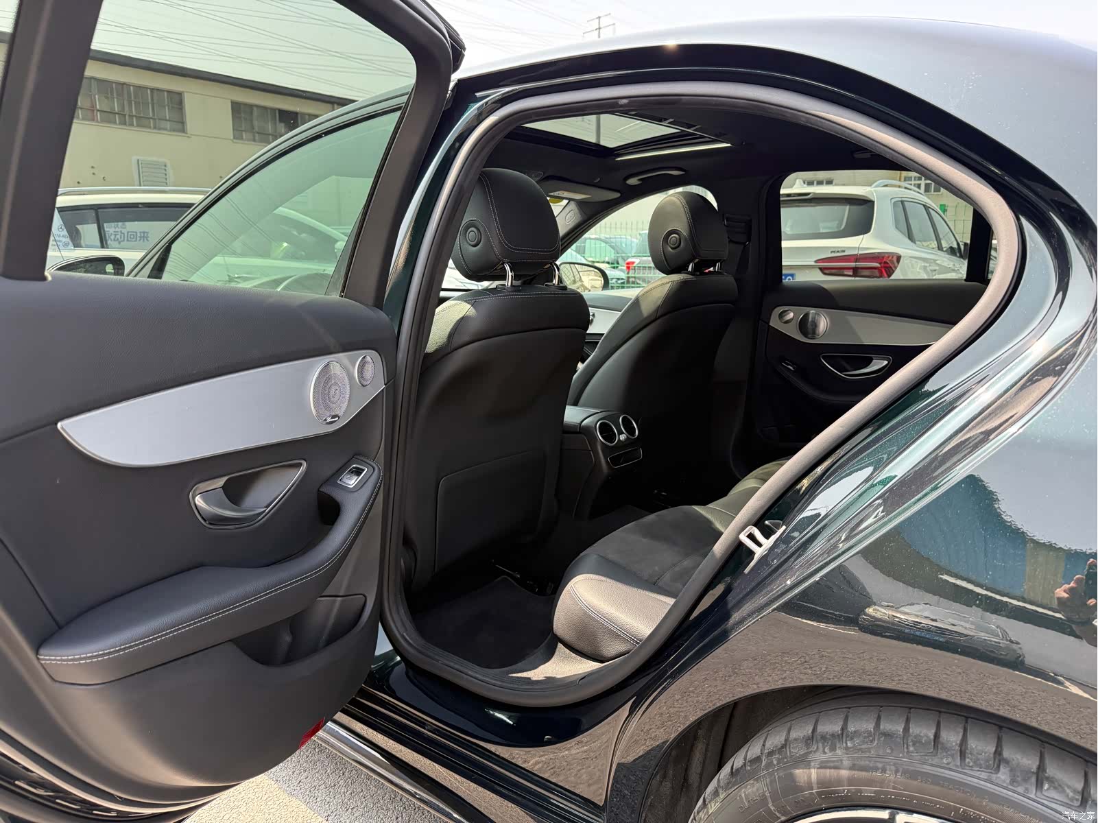 Mercedes-Benz C-Class, 2021 15