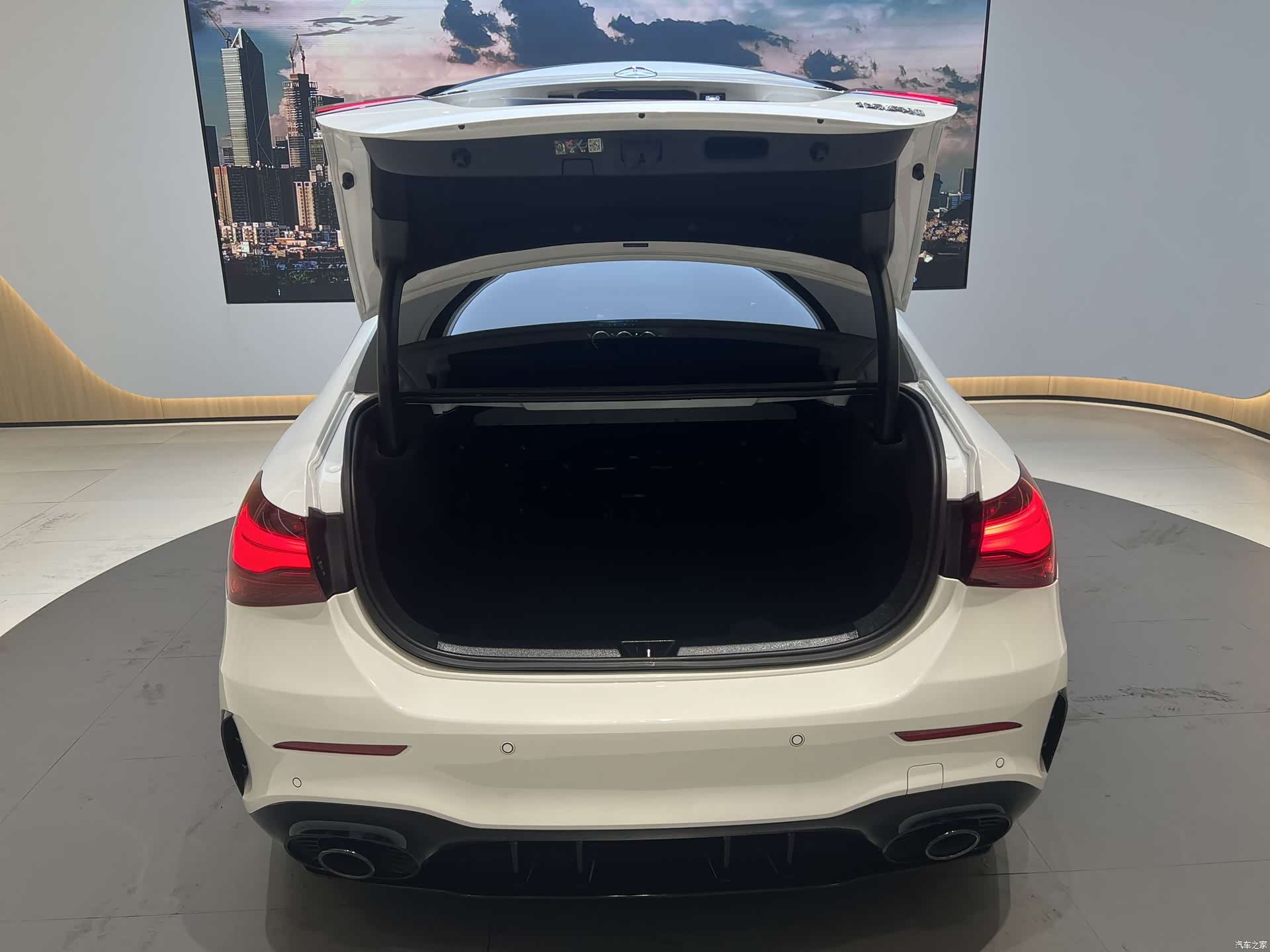 Mercedes-Benz A-Class, 2024 12