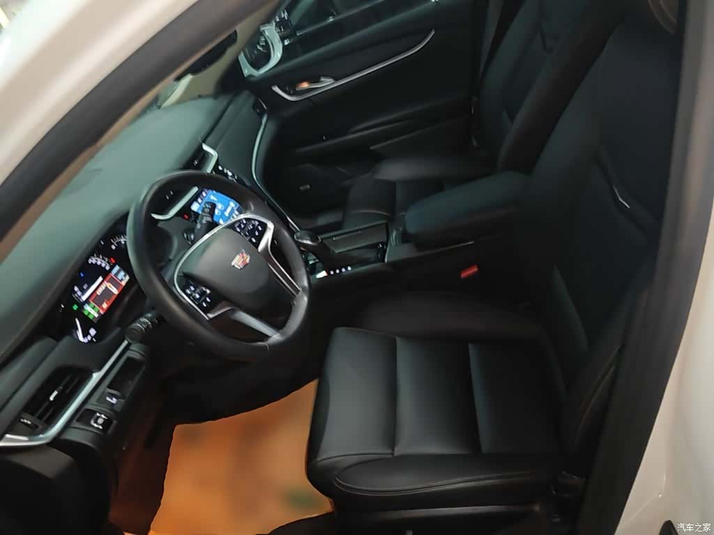 Cadillac XTS, 2018 15
