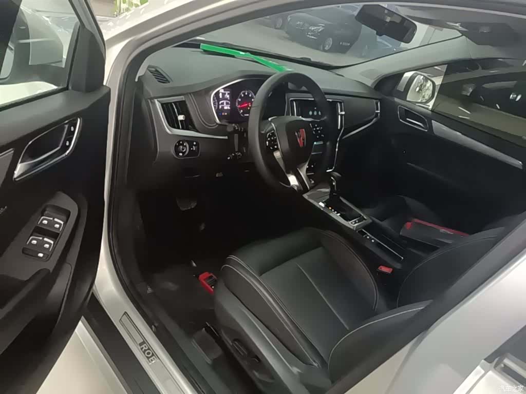 Roewe RX5, 2020 16