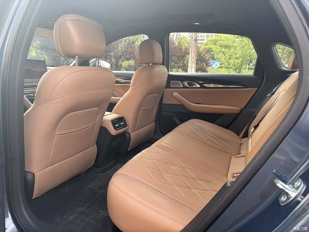Geely A7, 2025 12