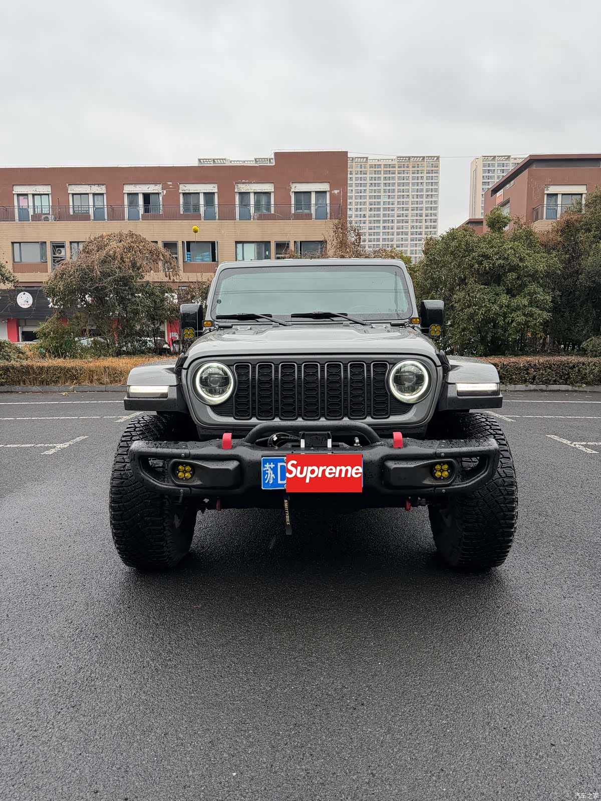 Jeep Wrangler, 2023 2