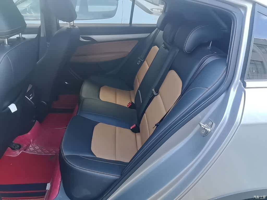 Geely S1, 2018 17