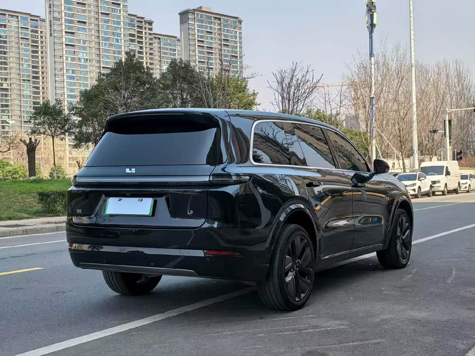 Li Auto Ideal L9