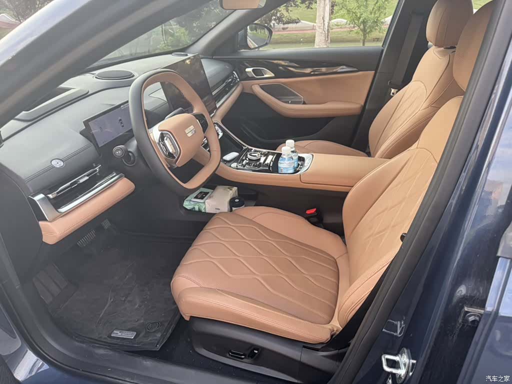 Geely A7, 2025 13