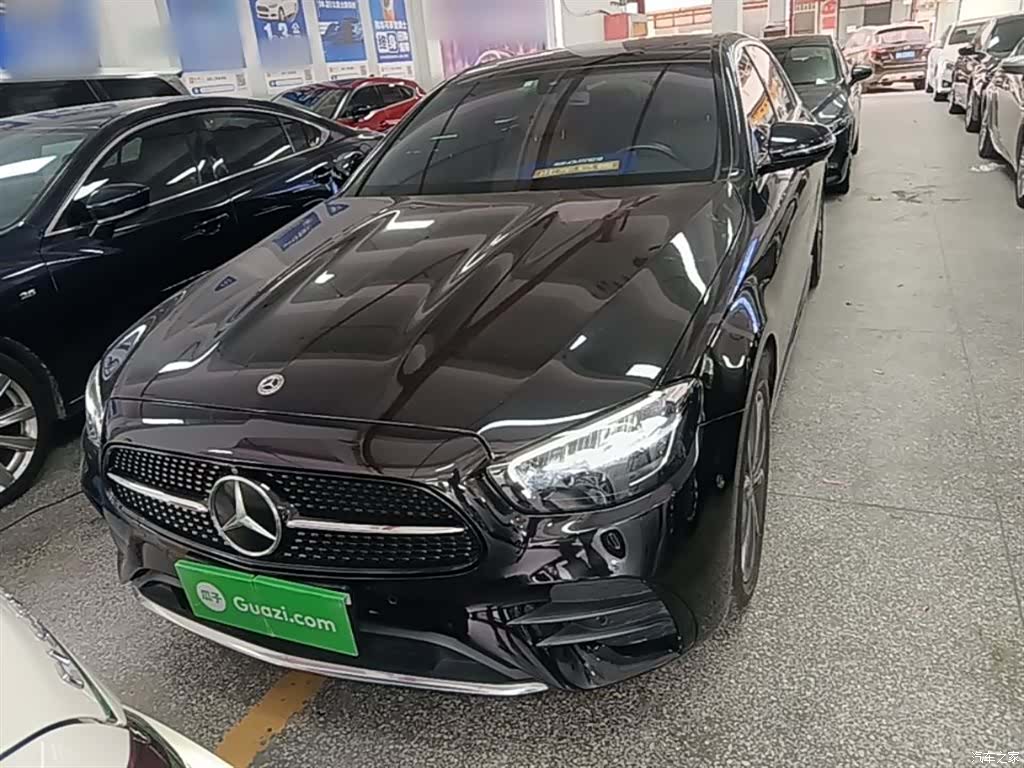 Mercedes-Benz E-Class, 2023 3