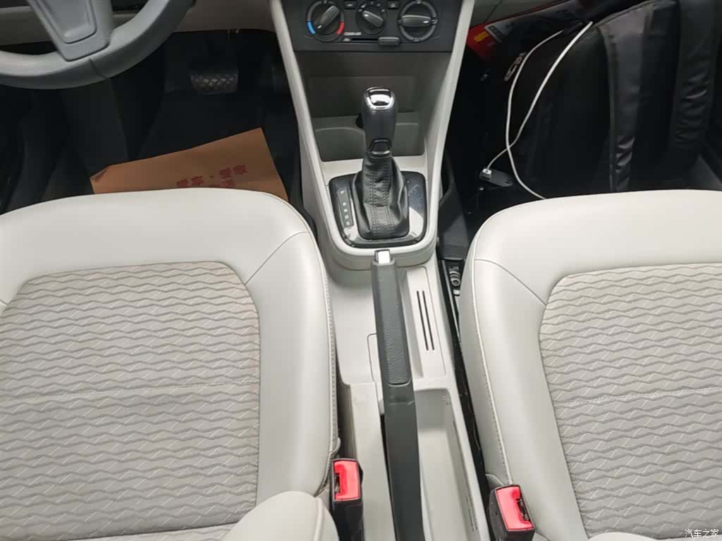 Skoda Rapid, 2017 14