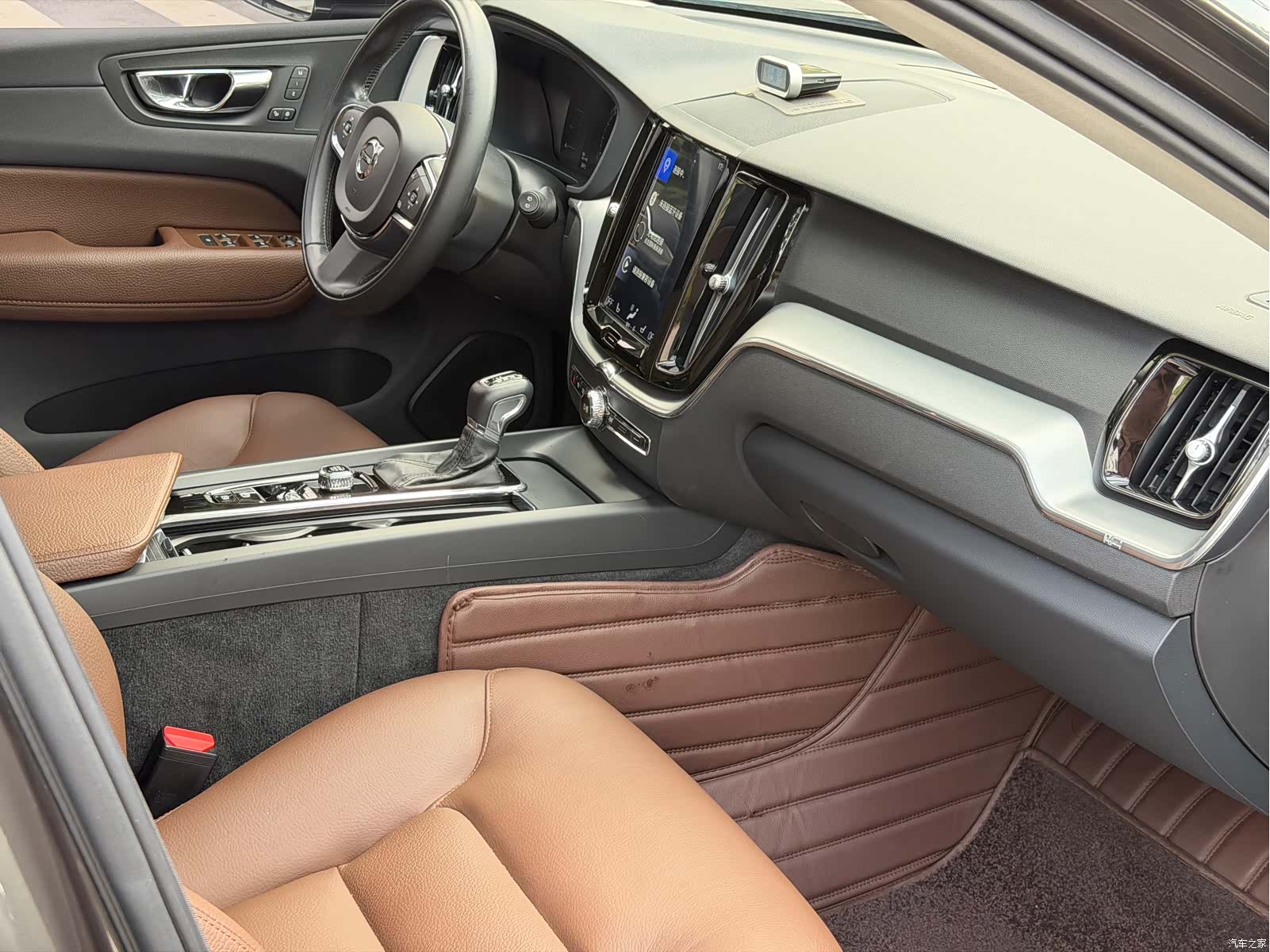 Volvo XC60, 2019 10
