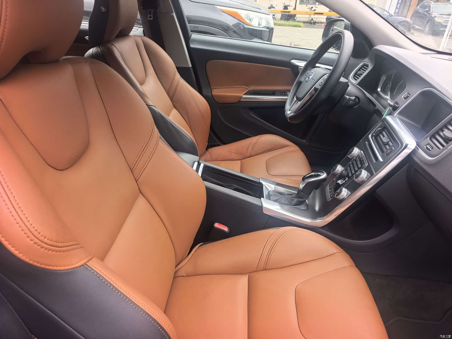 Volvo S60, 2015 23