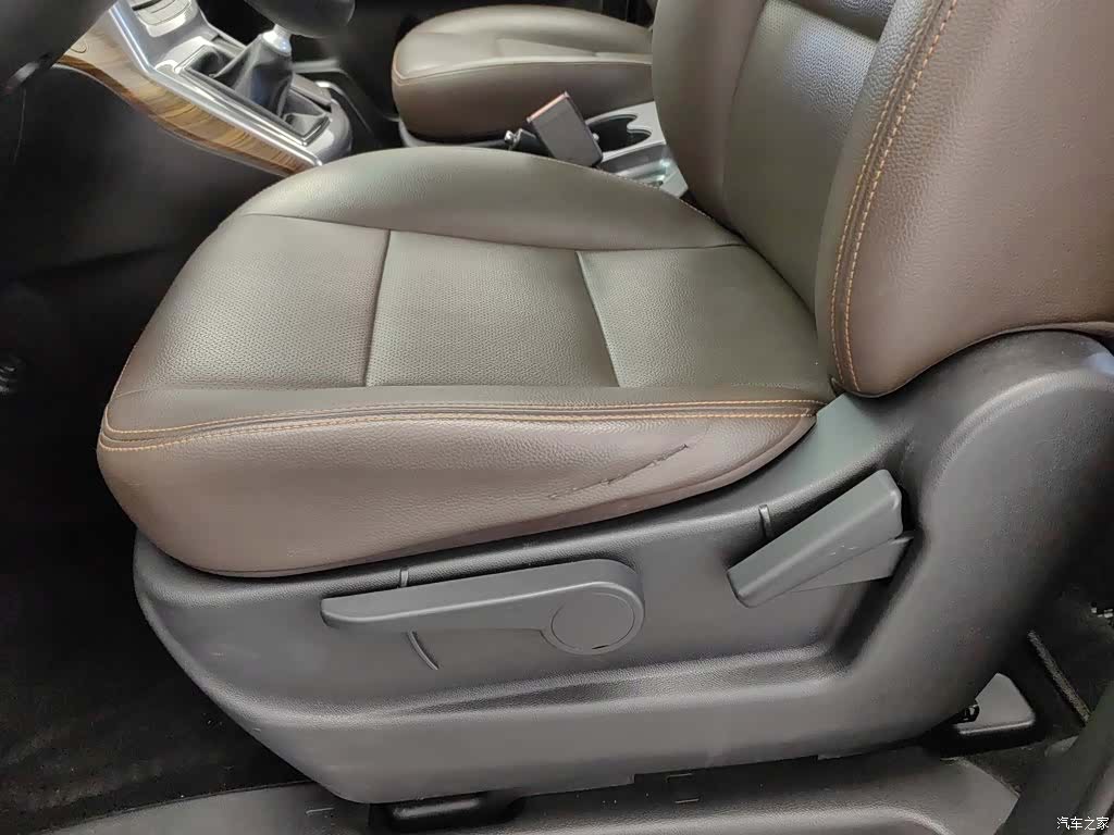 DongFeng CM7, 2020 20