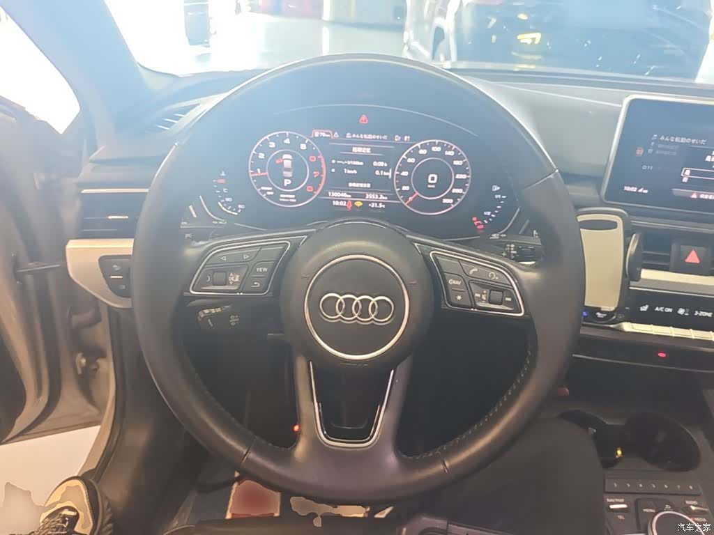 Audi A4L, 2018 11