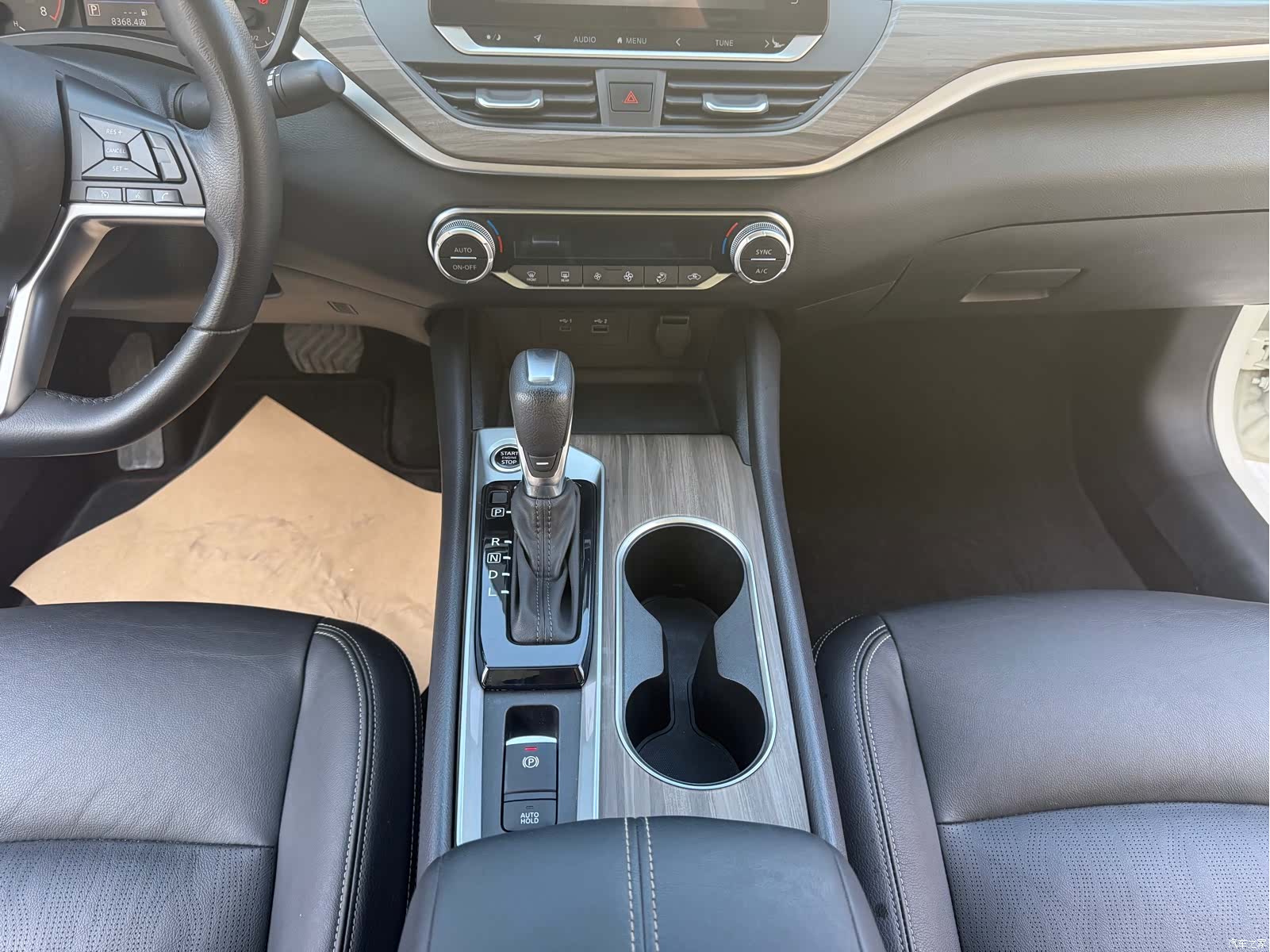 Nissan Teana, 2021 10
