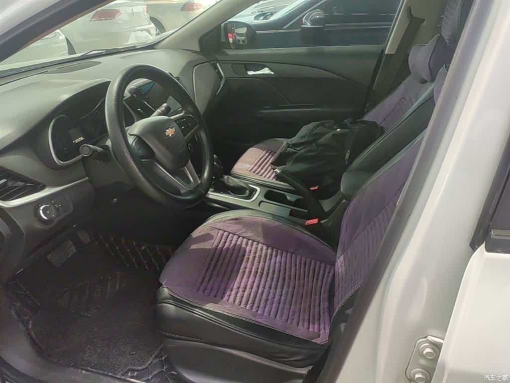 Chevrolet 320, 2019 15