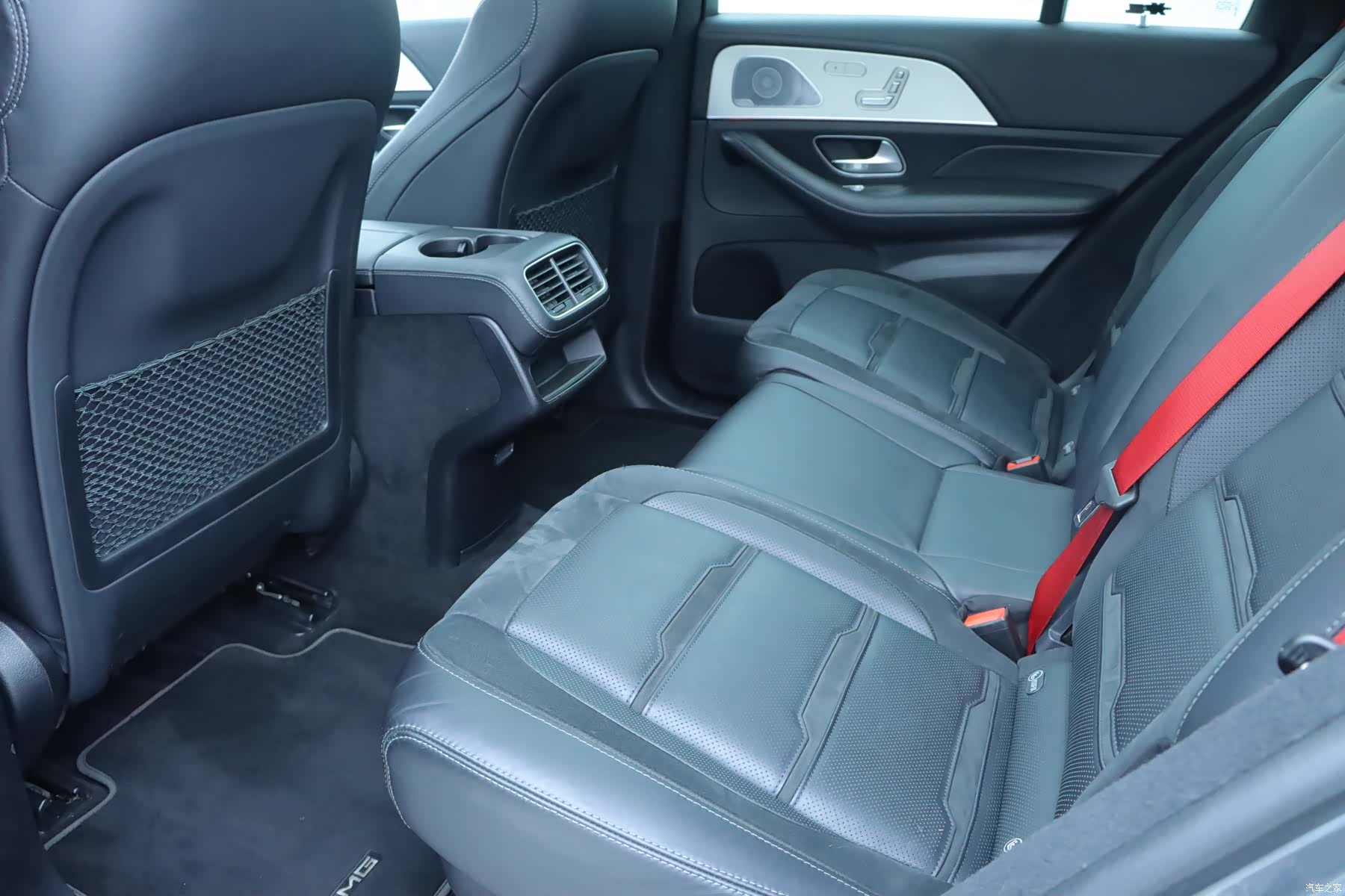 Mercedes-Benz GLE, 2020 14