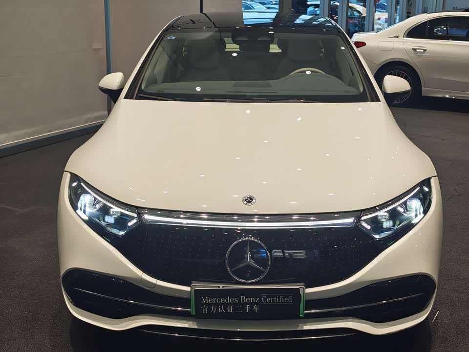 Mercedes-Benz EQS Mercedes-Benz EQS