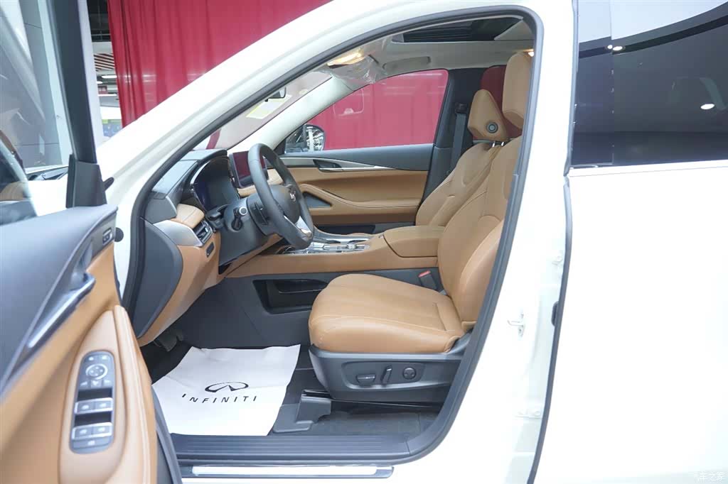 Infiniti QX60, 1900 16