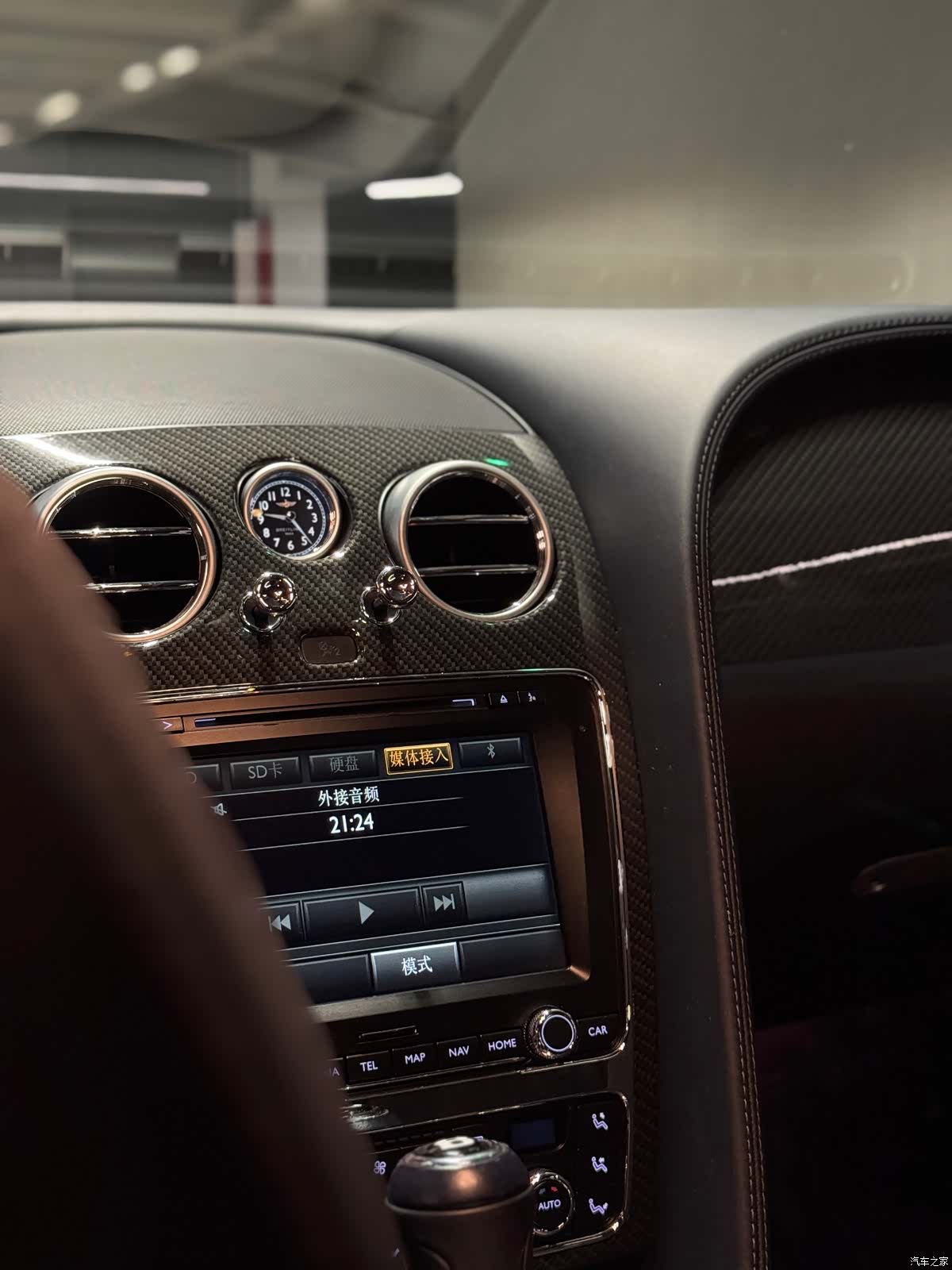 Bentley Continental GT, 2016 23