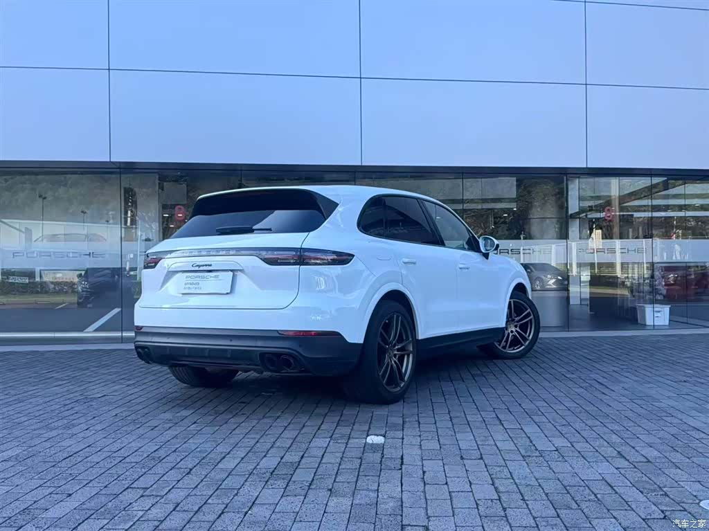 Porsche Cayenne, 2022 6