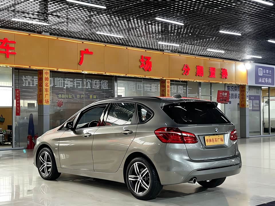 BMW 2 series station wagon