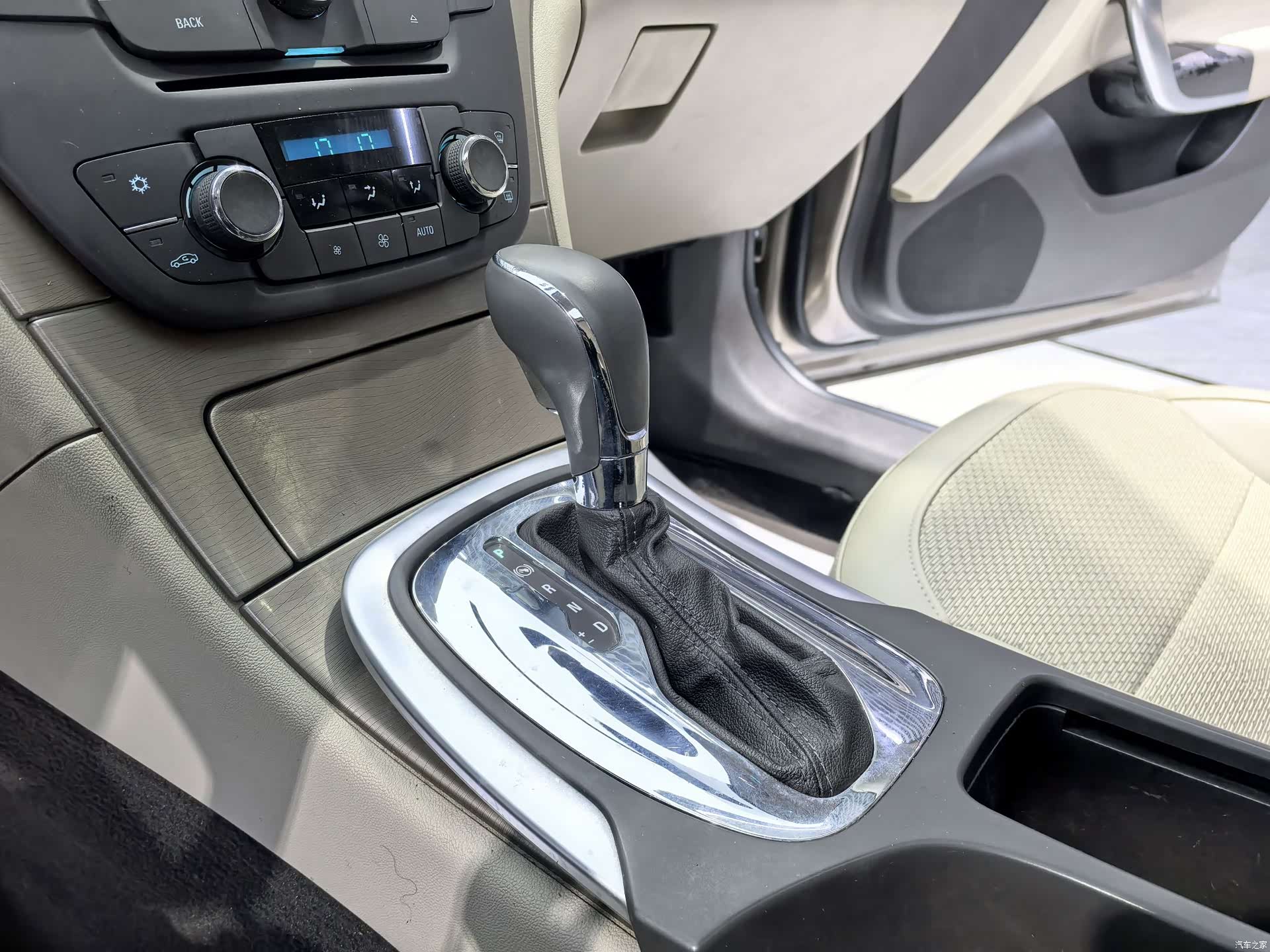 Buick Regal, 2013 11