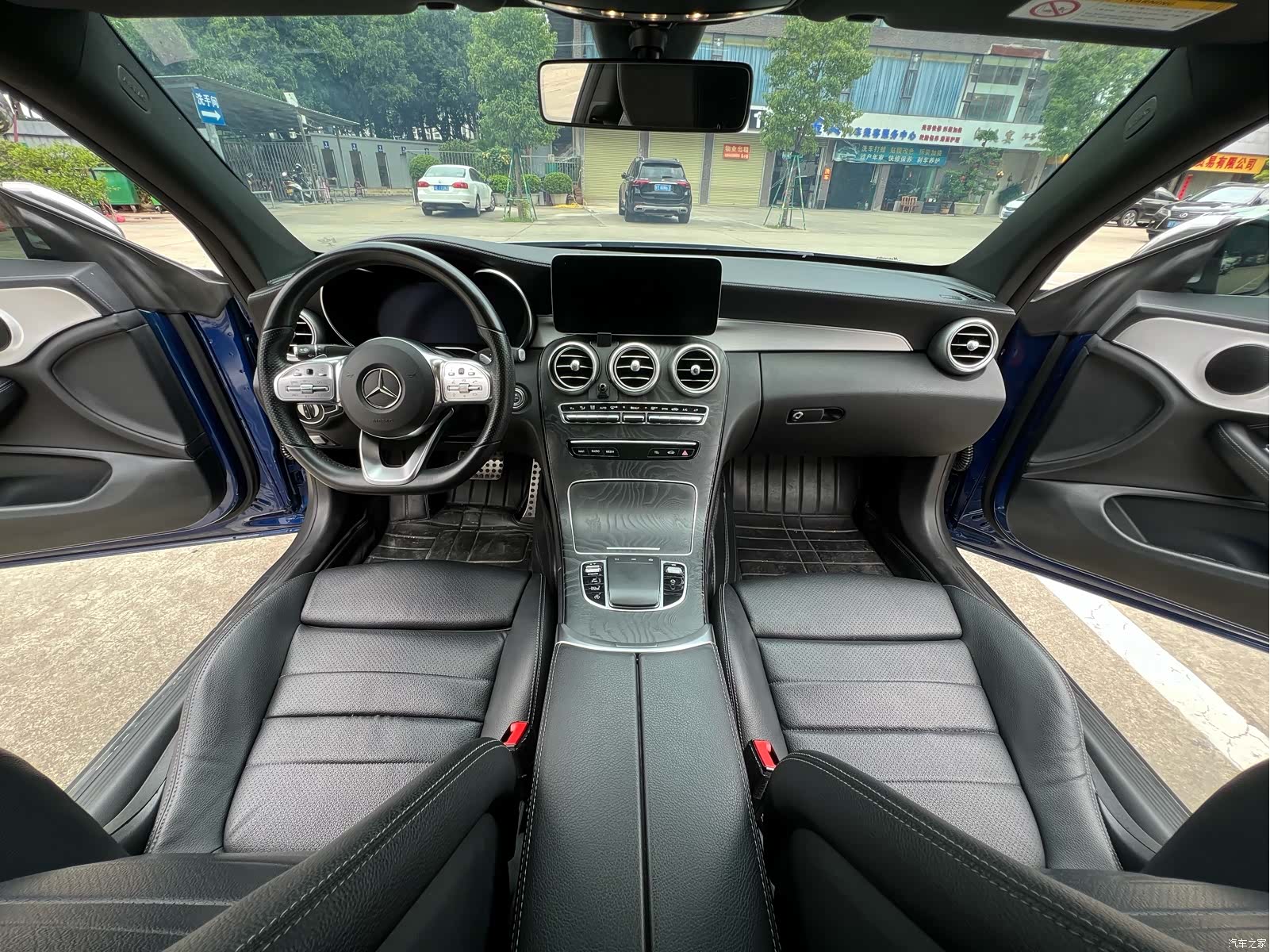 Mercedes-Benz C-Class, 2020 16