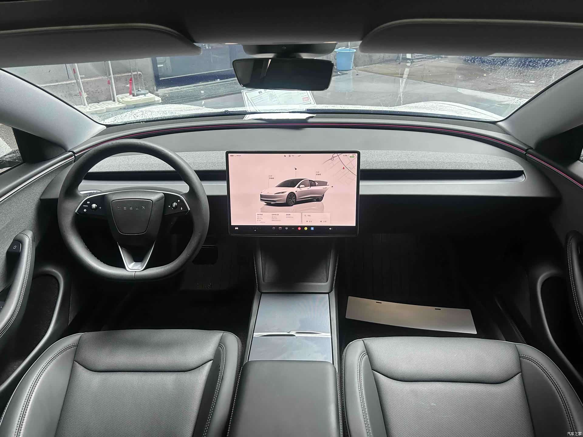 Tesla Model 3, 2025 все фото