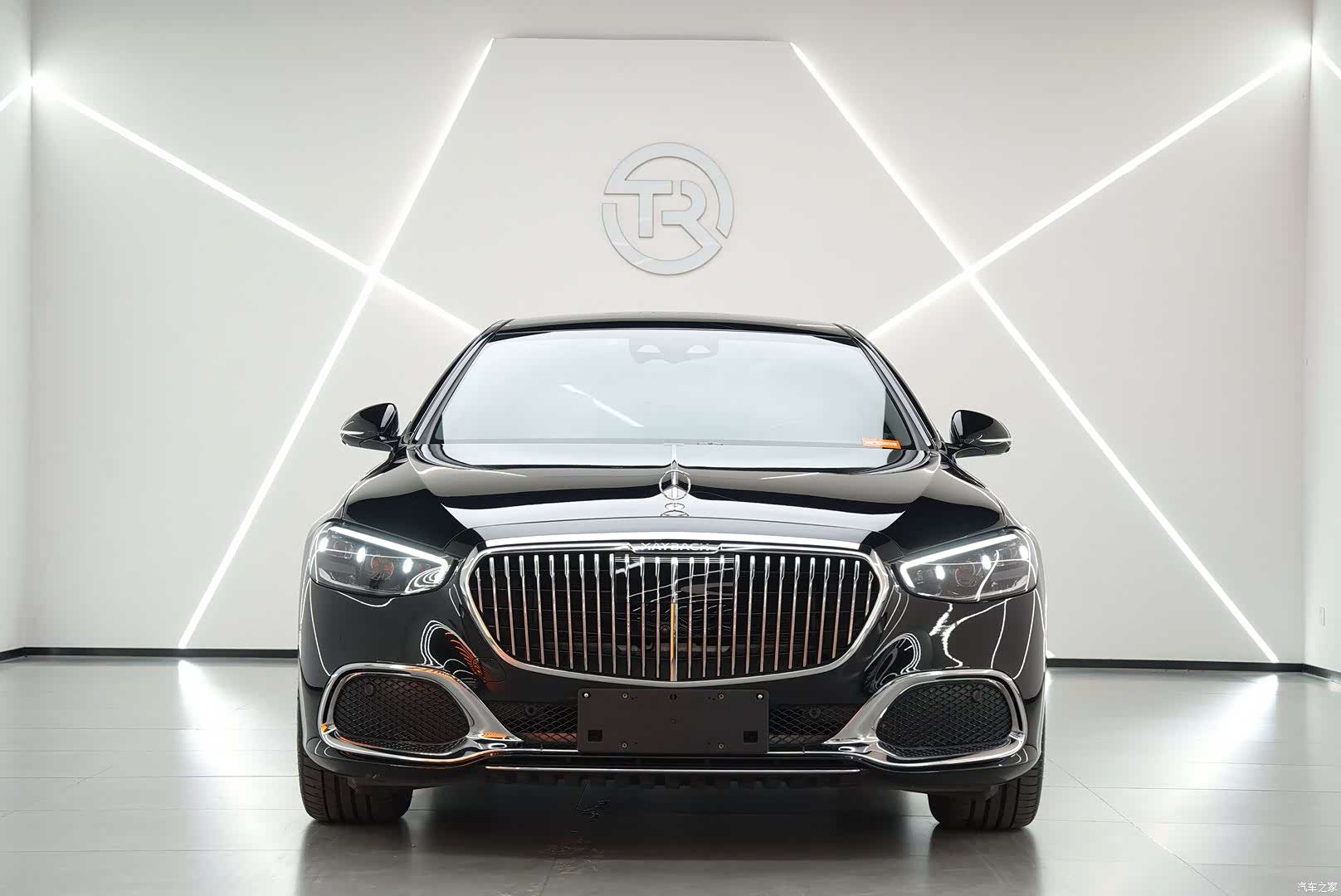 Maybach S-Class, 2024 2