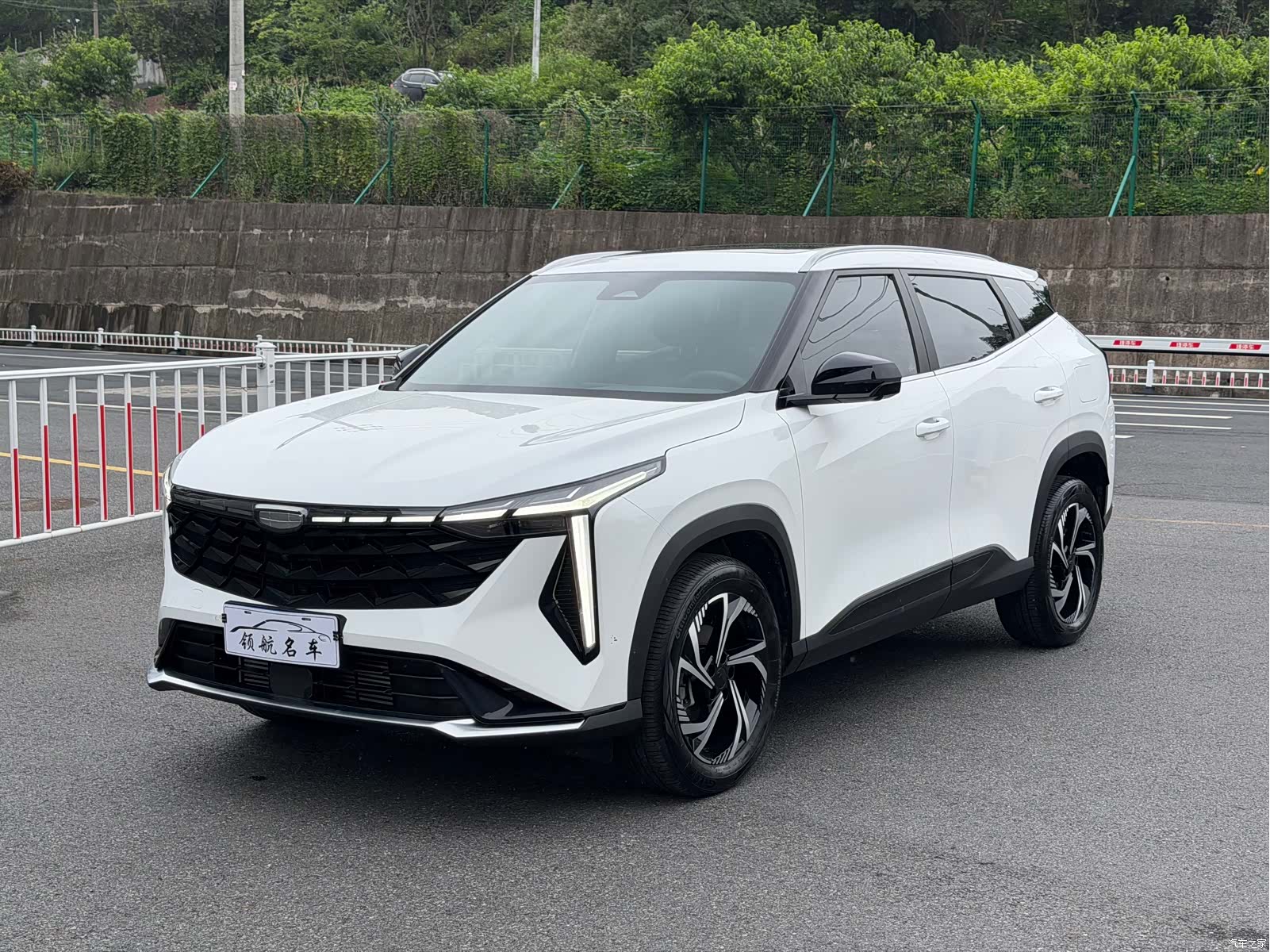 Geely Boyue, 2023 1