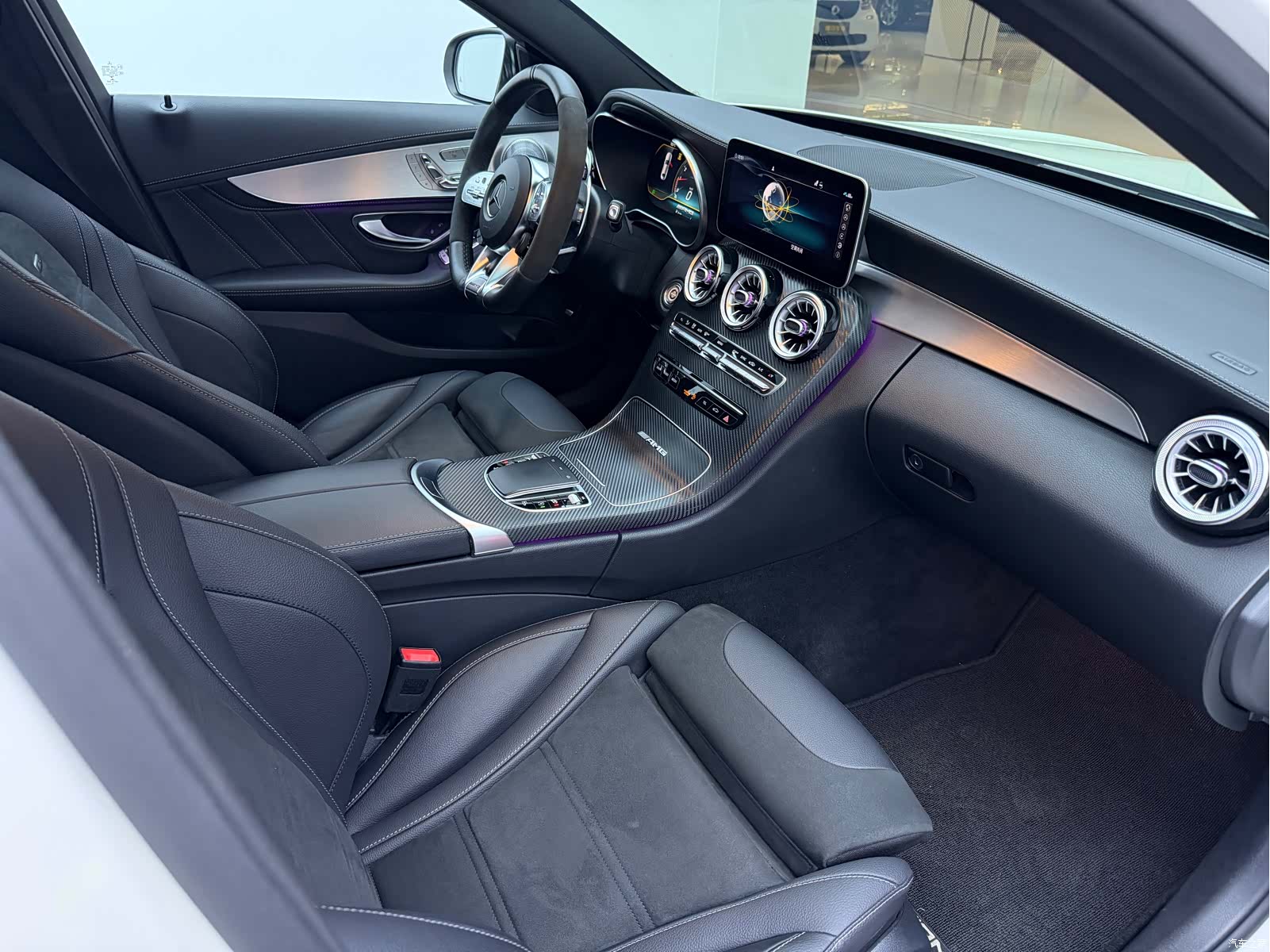 Mercedes-Benz C-Class, 2020 15