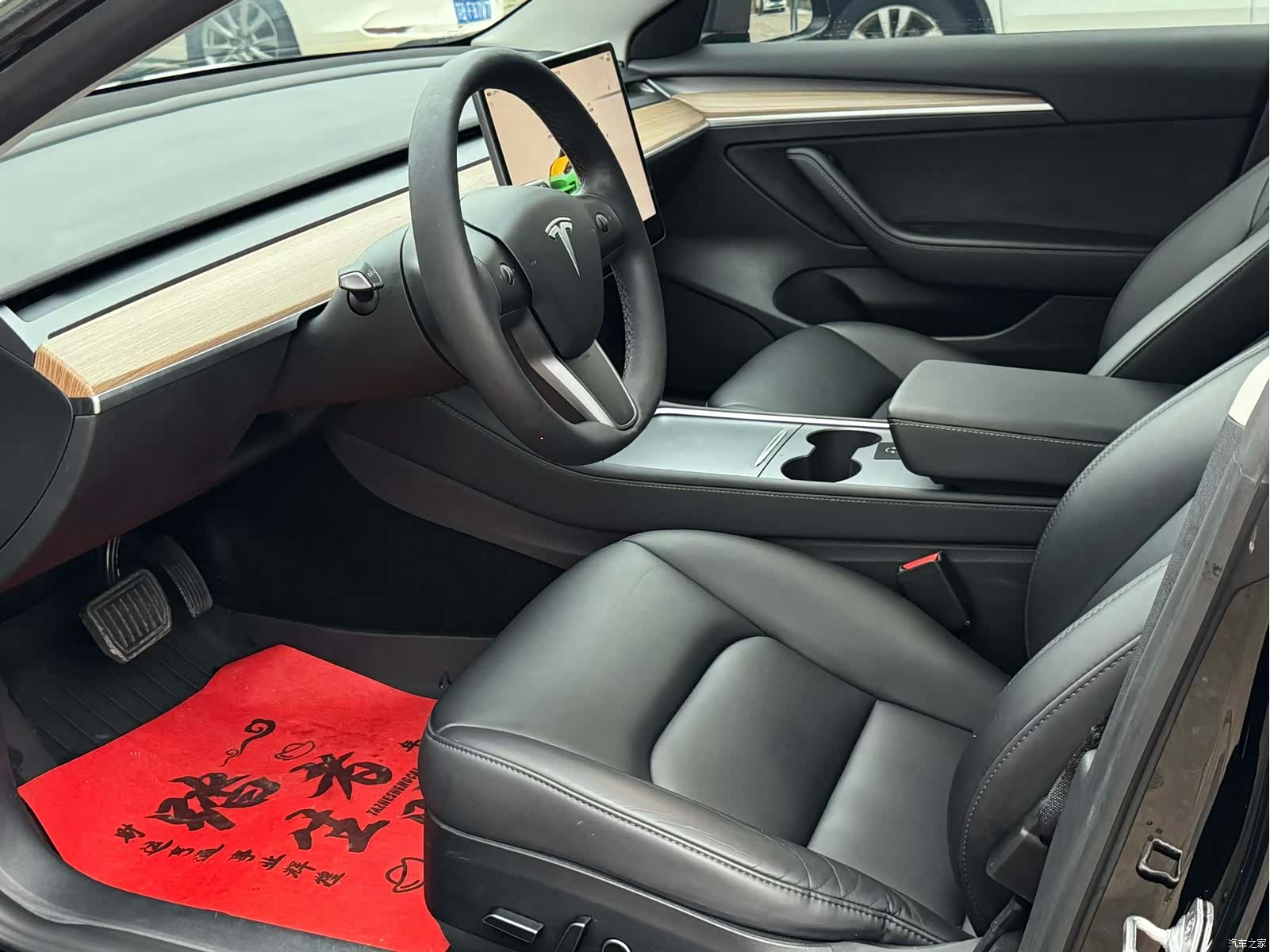 Tesla Model 3, 2023 6