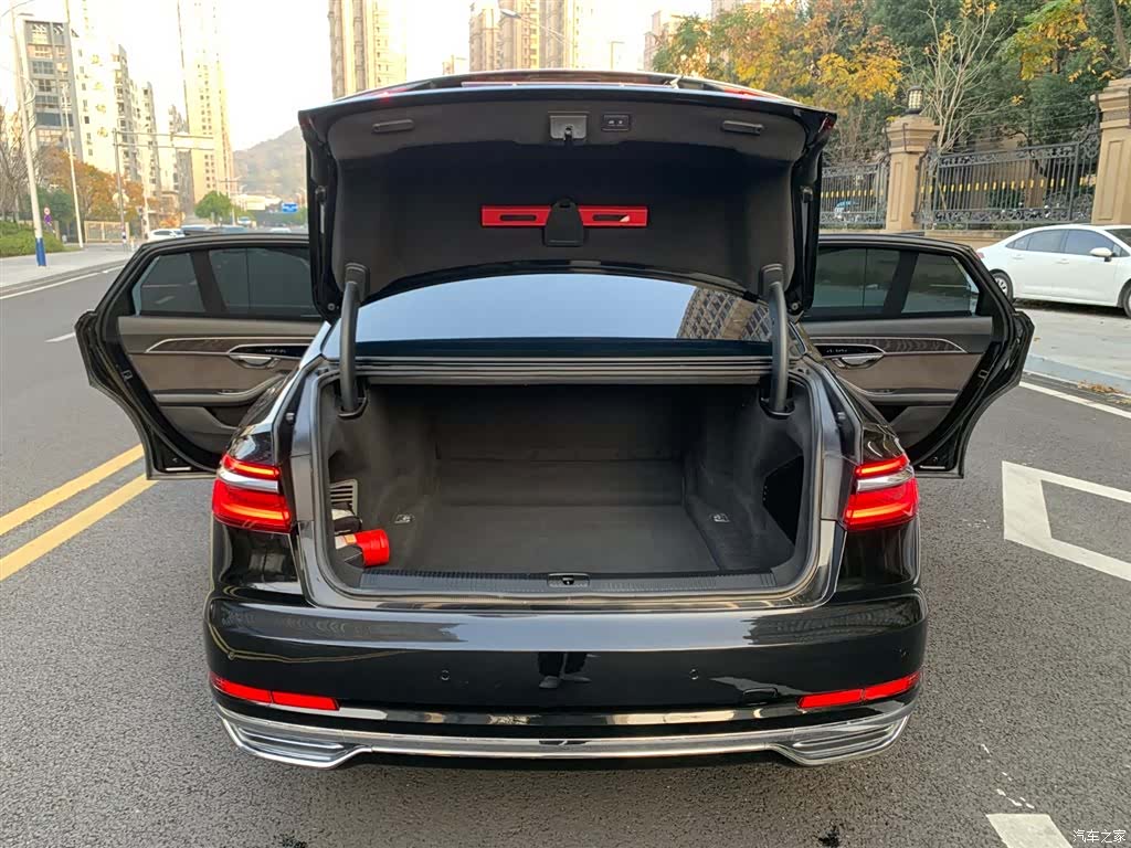 Audi A8L, 2020 8