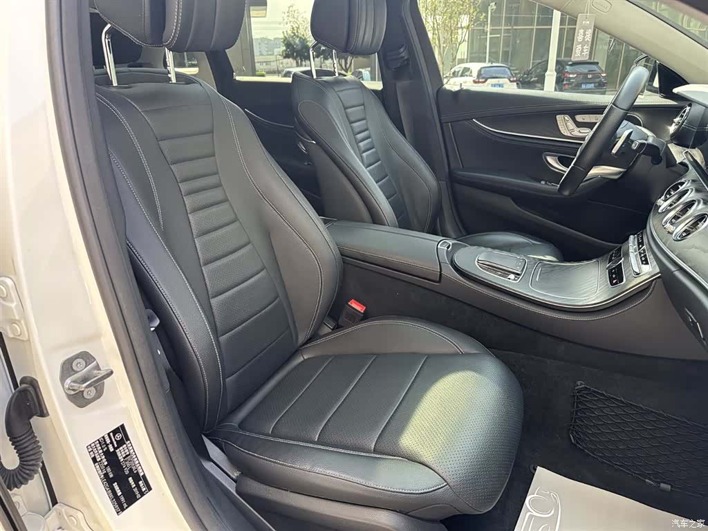 Mercedes-Benz E-Class, 2020 17