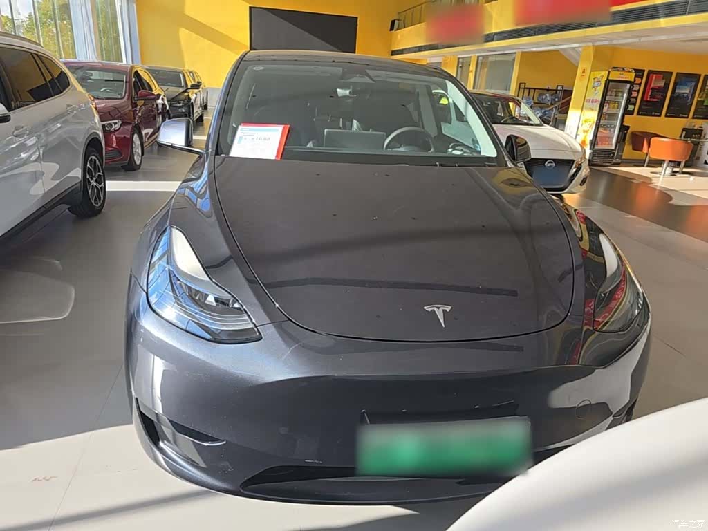 Tesla Model Y, 2024 3