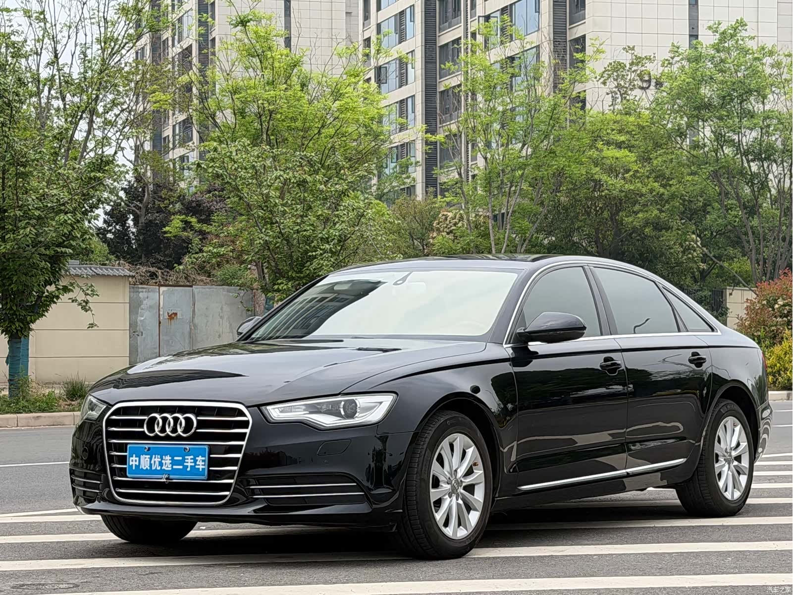 Audi A6L, 2013 1