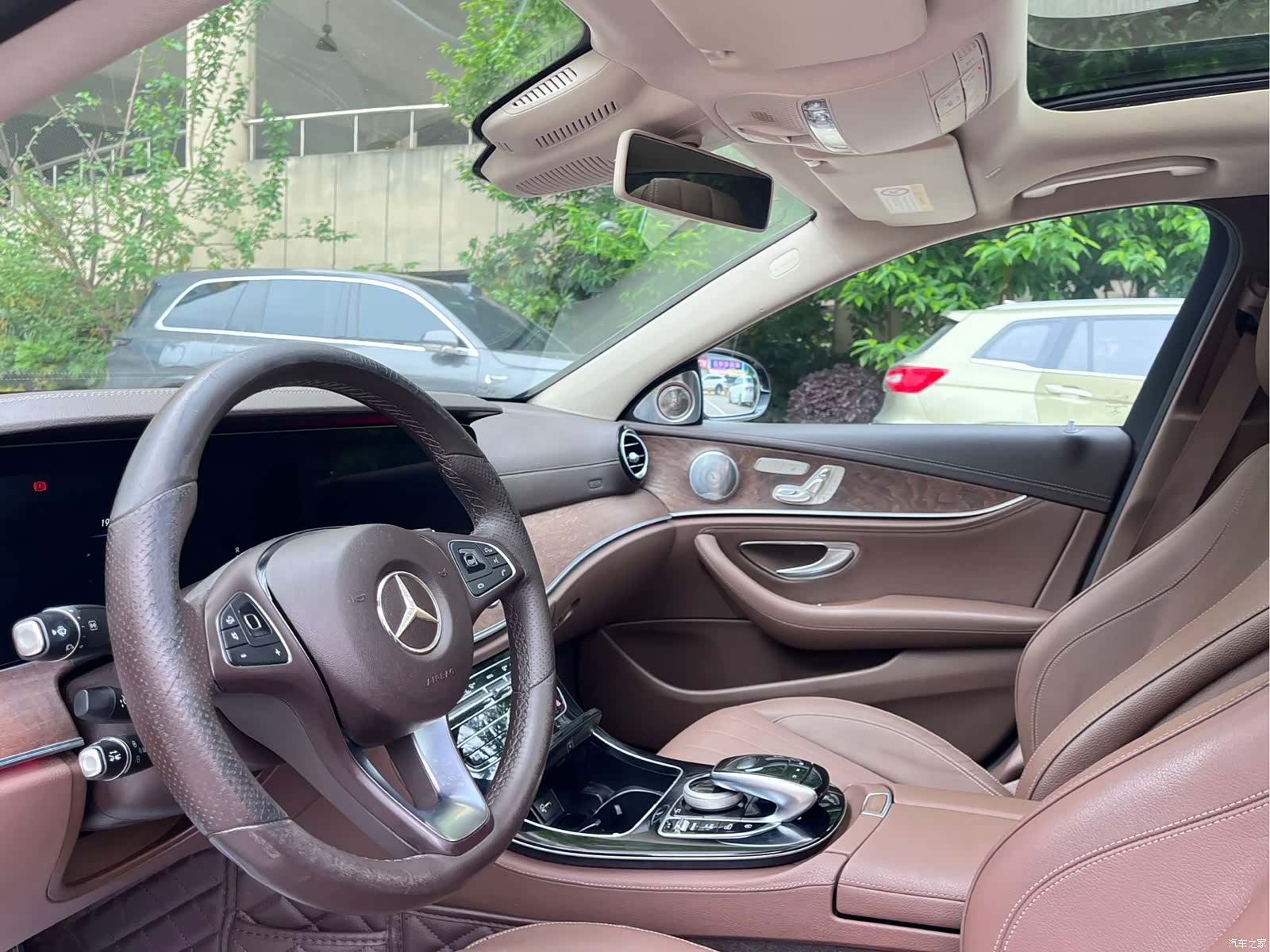 Mercedes-Benz E-Class, 2017 10