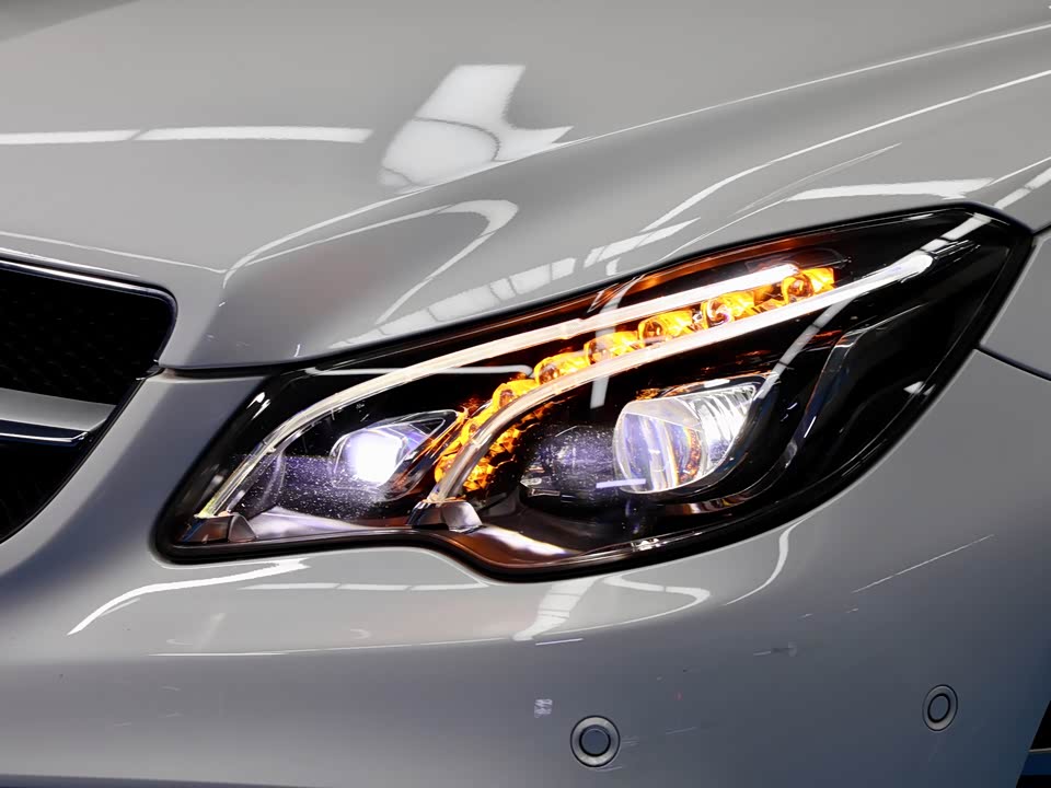 Mercedes-Benz E-class Mercedes-Benz E-class